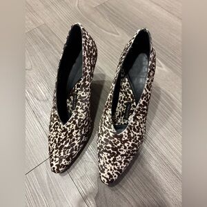 Pied Juste Anthropologie wedge , Sz 35.5 36 new, animal print
